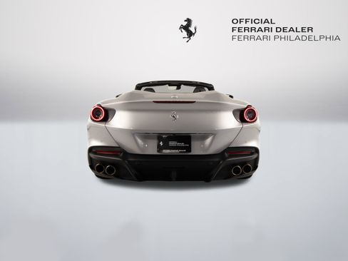 Certified 2022 Ferrari Portofino M M image 7