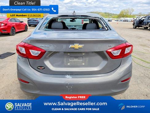 Used 2017 Chevrolet Cruze LT FWD image 8
