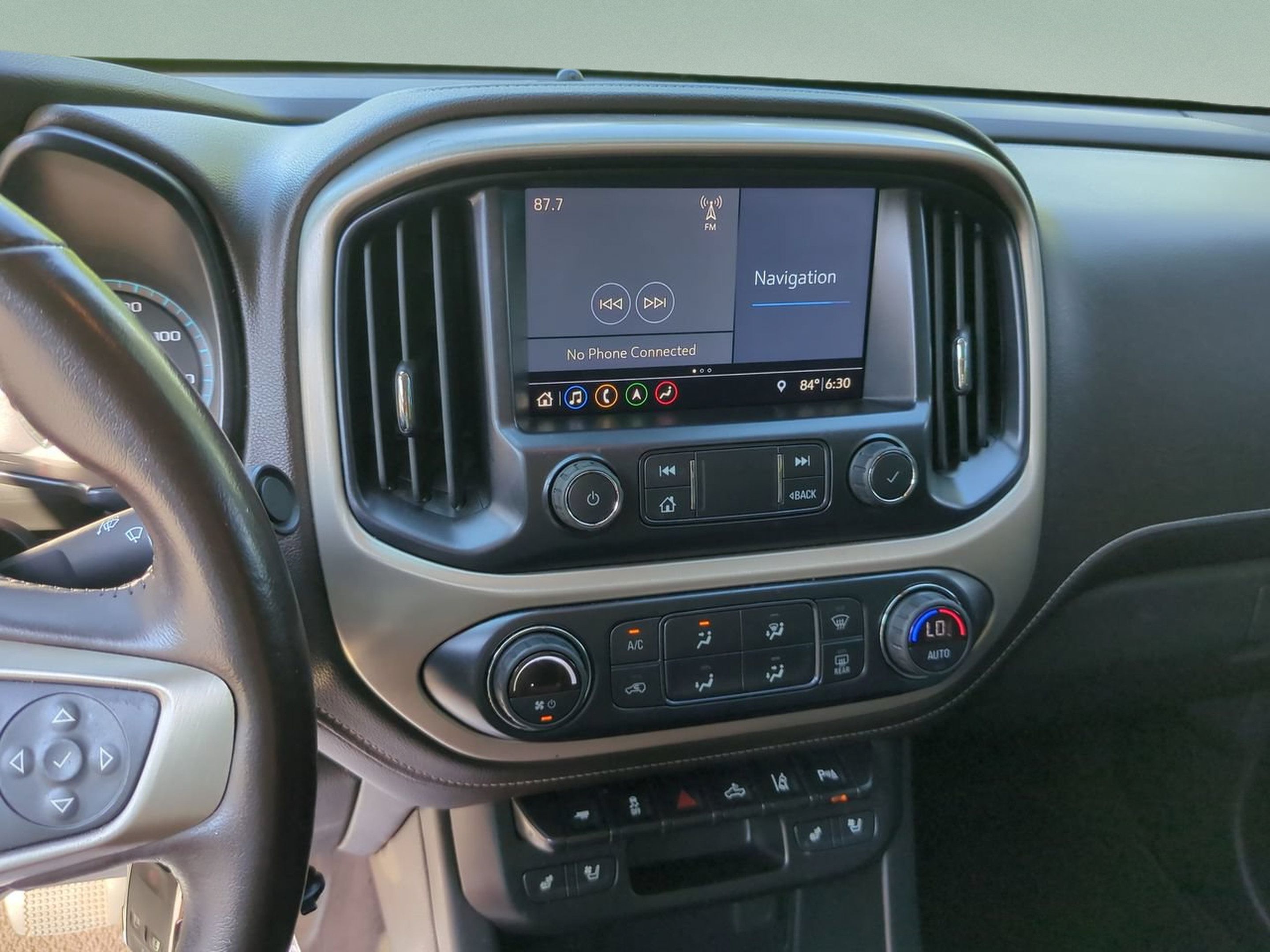 Used 2021 GMC Canyon Denali RWD image 13