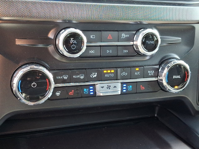 Used 2026 Ford F250 Platinum AWD/4WD image 15
