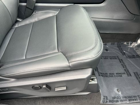 New 2026 Ford Expedition Max Platinum w/ Stealth Appearance Package image 19