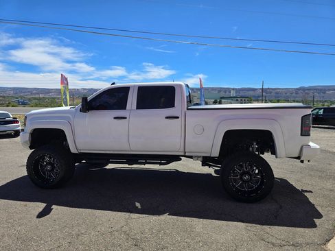 Used 2015 GMC Sierra 3500 Denali w/ Duramax Plus Package AWD/4WD image 3
