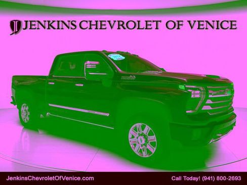 Used 2024 Chevrolet Silverado 2500 High Country w/ High Country Premium Package AWD/4WD image 1