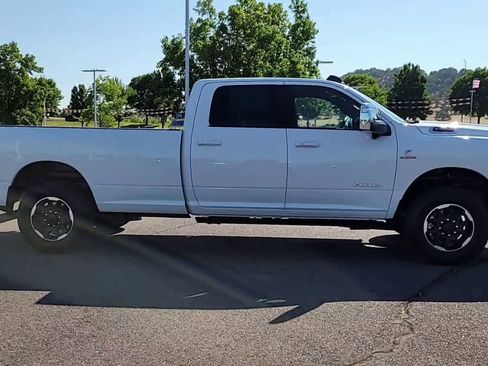 New 2025 RAM 2500 Laramie image 9