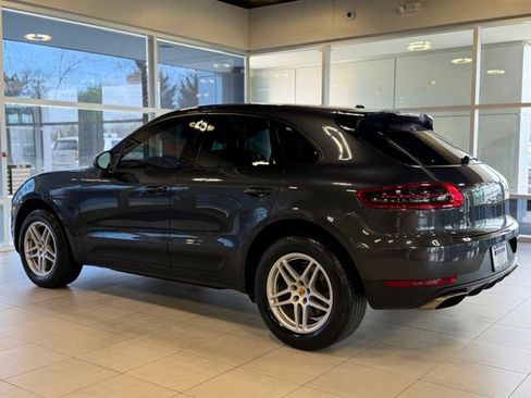 Used 2018 Porsche Macan Sport Edition AWD/4WD image 12