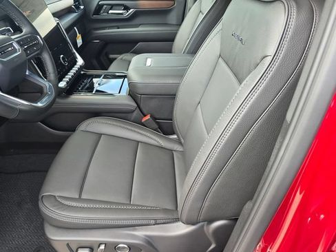 New 2026 GMC Yukon XL Denali RWD image 18