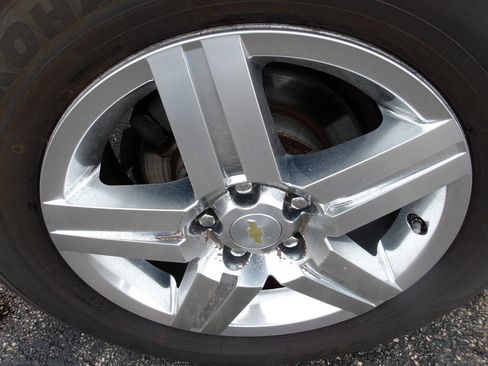 Used 2008 Chevrolet Equinox LT w/ LT Preferred Equipment Group image 25