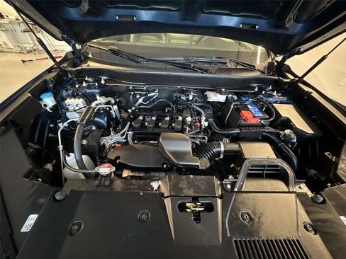 Used 2025 Honda CR-V EX-L image 18
