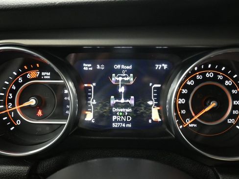 Used 2020 Jeep Wrangler Sport image 15