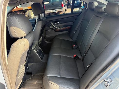 Used 2007 BMW 328xi Sedan image 14