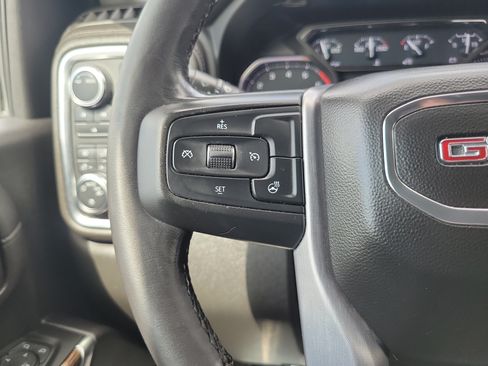 Used 2022 GMC Sierra 2500 SLE w/ SLE Convenience Package AWD/4WD image 17