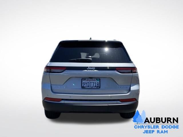 Used 2026 Jeep Grand Cherokee Limited AWD/4WD image 6