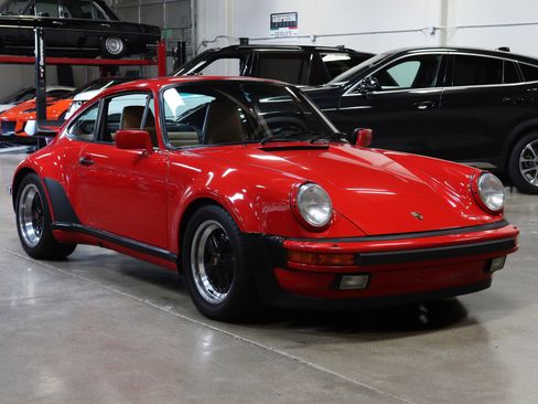 Used 1988 Porsche 911 Carrera image 1
