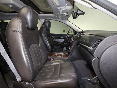 Used 2014 Chevrolet Traverse LTZ AWD/4WD image 19