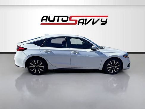 Used 2024 Honda Civic EX-L image 8