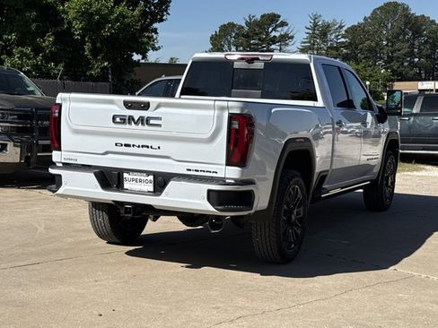 New 2026 GMC Sierra 2500 Denali Ultimate w/ LPO, Black Badging Package AWD/4WD image 2
