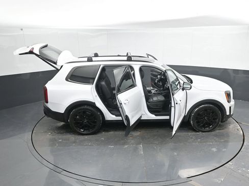 Used 2022 Kia Telluride EX w/ EX Premium Package image 44