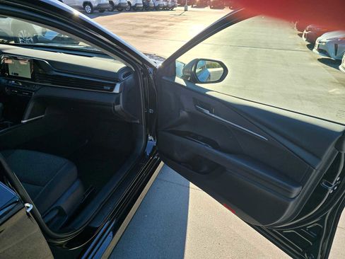 Certified 2025 Toyota Camry LE image 10