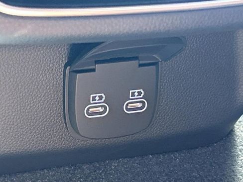 New 2026 Genesis GV70 2.5T Advanced image 22