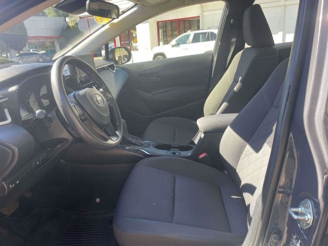 Certified 2025 Toyota Corolla LE w/ LE Premium Package FWD image 17