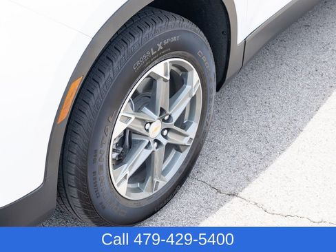 Used 2025 Chevrolet Blazer LT image 12