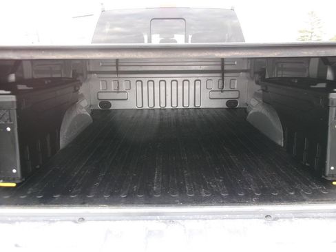 Used 2017 Ford F150 Lariat w/ Equipment Group 502A Luxury image 16