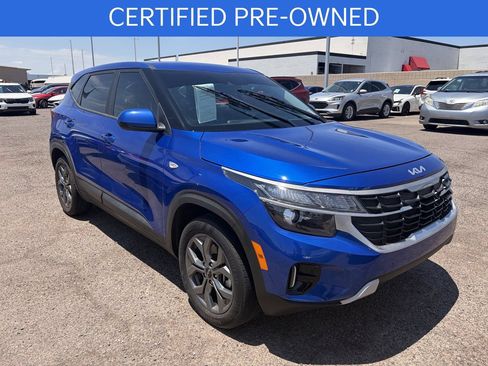 Certified 2024 Kia Seltos LX AWD/4WD image 2