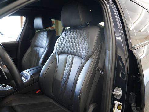 Used 2024 BMW X6 M60i AWD/4WD image 26