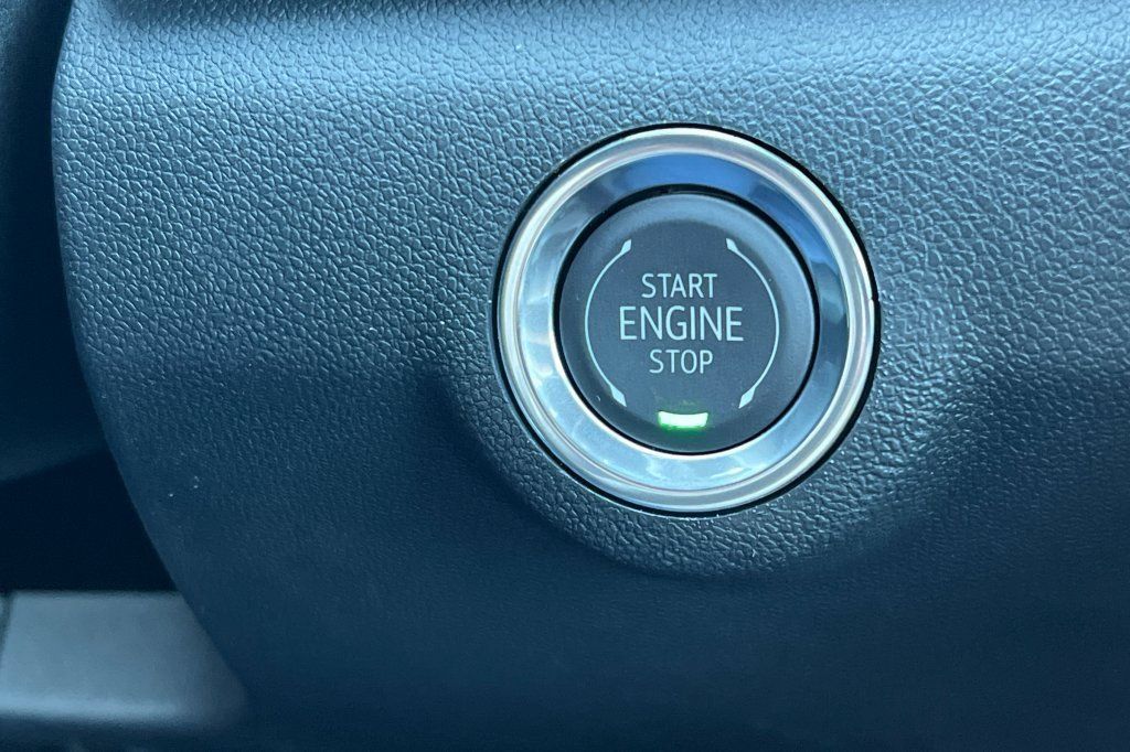 New 2026 GMC Terrain AT4 w/ Technology Package II AWD/4WD image 20