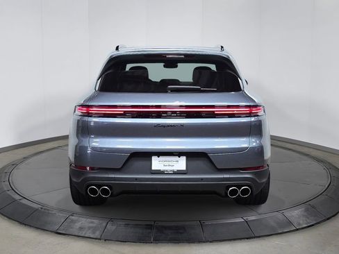 New 2026 Porsche Cayenne S image 6