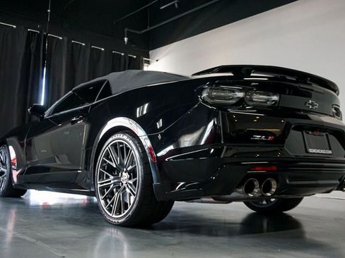 Used 2024 Chevrolet Camaro ZL1 RWD image 8