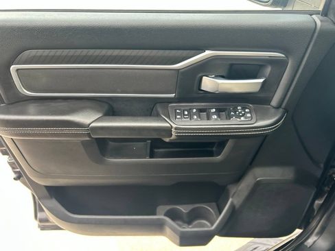 Used 2025 RAM 2500 Big Horn AWD/4WD image 19