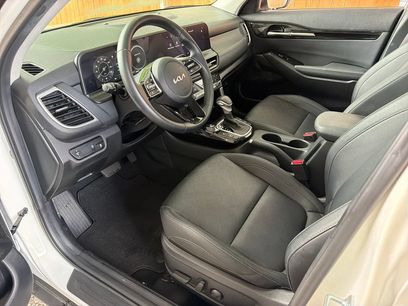 Used 2024 Kia Seltos EX