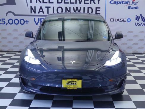 Used 2023 Tesla Model 3 Standard Range RWD image 2