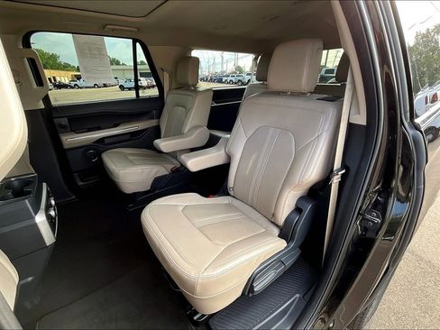 Used 2024 Ford Expedition Max Limited image 26