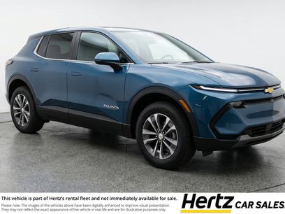 Used 2025 Chevrolet Equinox LT