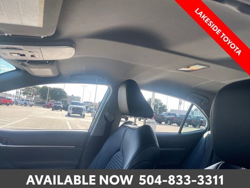 Used 2024 Toyota Camry SE FWD image 28