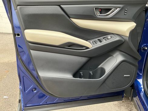 New 2026 Subaru Ascent Limited AWD/4WD image 10