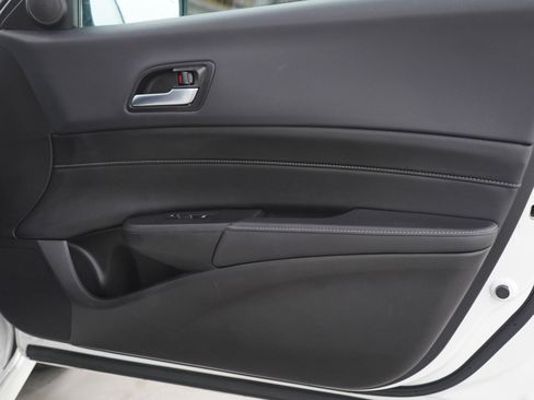 Used 2019 Acura ILX w/ Premium & A-SPEC Package image 9