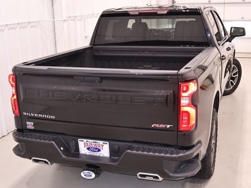 Used 2021 Chevrolet Silverado 1500 RST w/ Z71 Off-Road Package AWD/4WD image 40