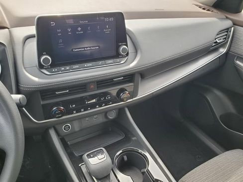 Certified 2023 Nissan Rogue SV FWD image 20
