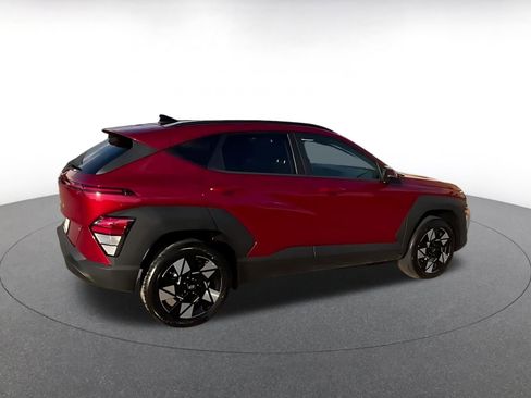Used 2025 Hyundai Kona SEL image 11
