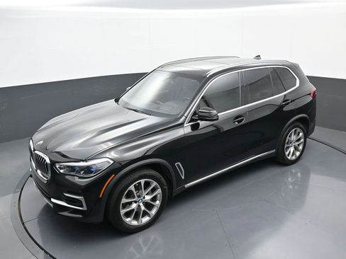 Used 2022 BMW X5 xDrive40i image 32
