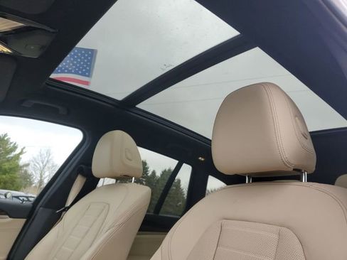 Used 2019 BMW X3 sDrive30i w/ Premium Package RWD image 16