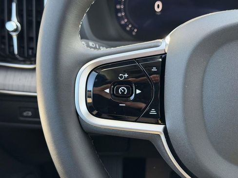 New 2026 Volvo XC90 T8 Ultra w/ Protection Package Premier image 8