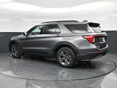 New 2026 Ford Explorer Active w/ Active Comfort Package AWD/4WD image 10