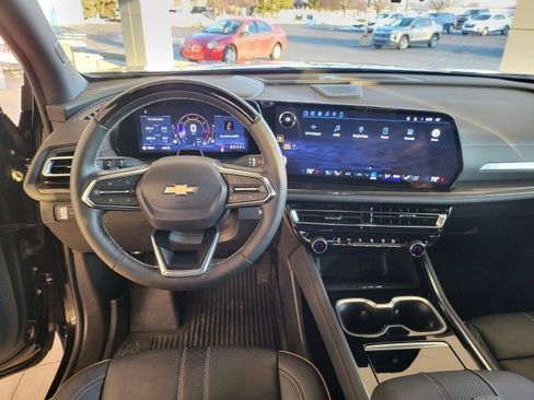 Used 2026 Chevrolet Traverse High Country w/ LPO, Floor Liner Package image 5