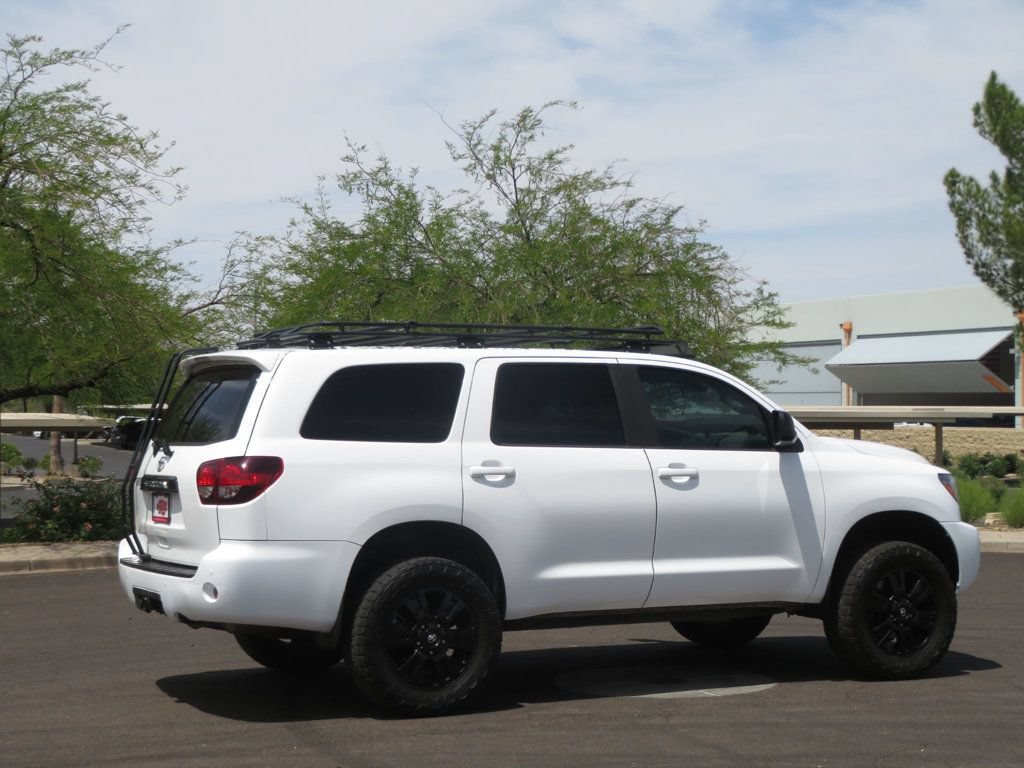 Used 2019 Toyota Sequoia TRD Sport AWD/4WD image 6