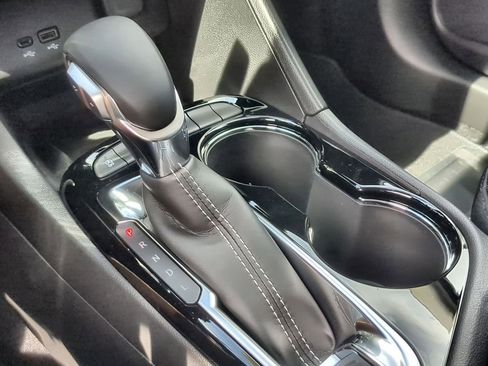 Used 2026 Buick Encore GX Sport Touring w/ Advanced Technology Package image 15