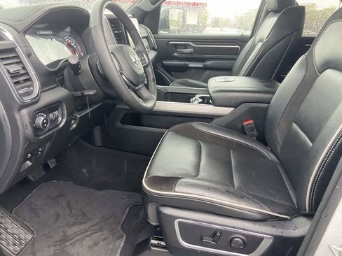 Used 2025 RAM 1500 Laramie image 11
